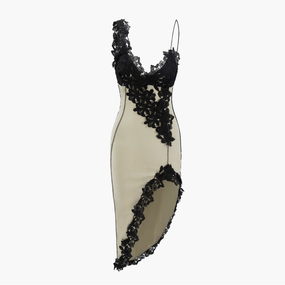 Asymmetrical Lace-Trim Bodycon Dress - Black on Cream